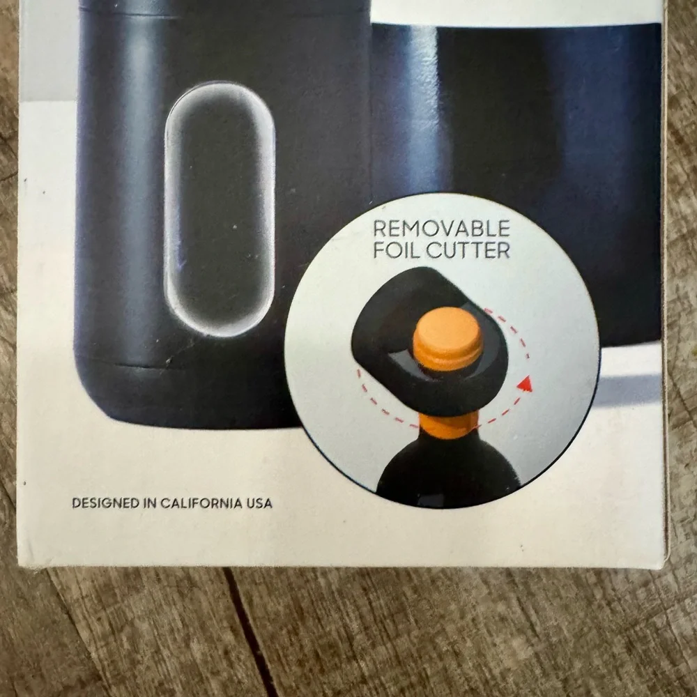 Sharpen Image Automatic Electric Wine‎ Opener w/ Foil Cutter – NWT